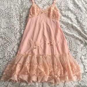 Vintage chemise/ Negligee w/ adjustable straps